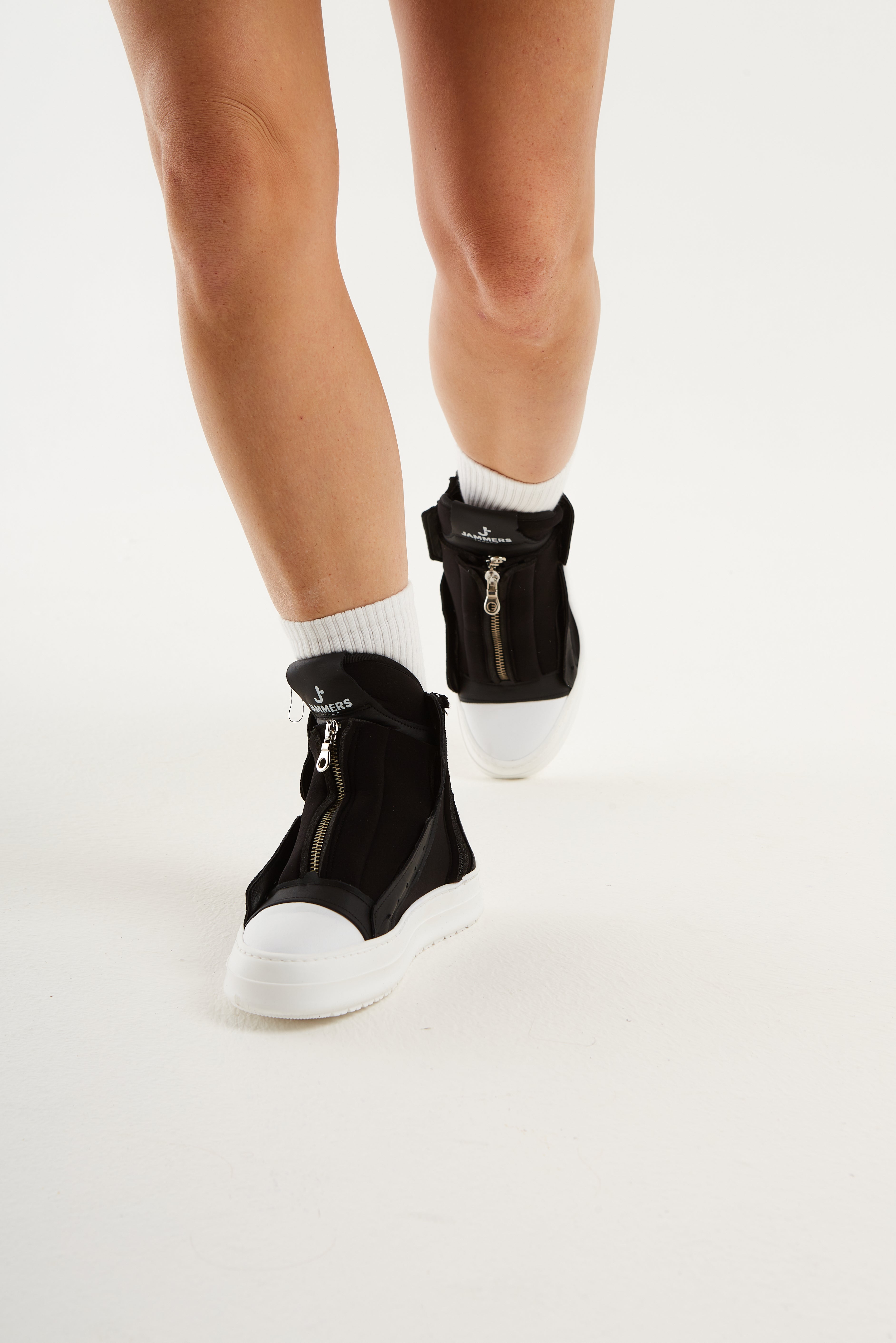 Sneakers scuba nero zip Tore Total