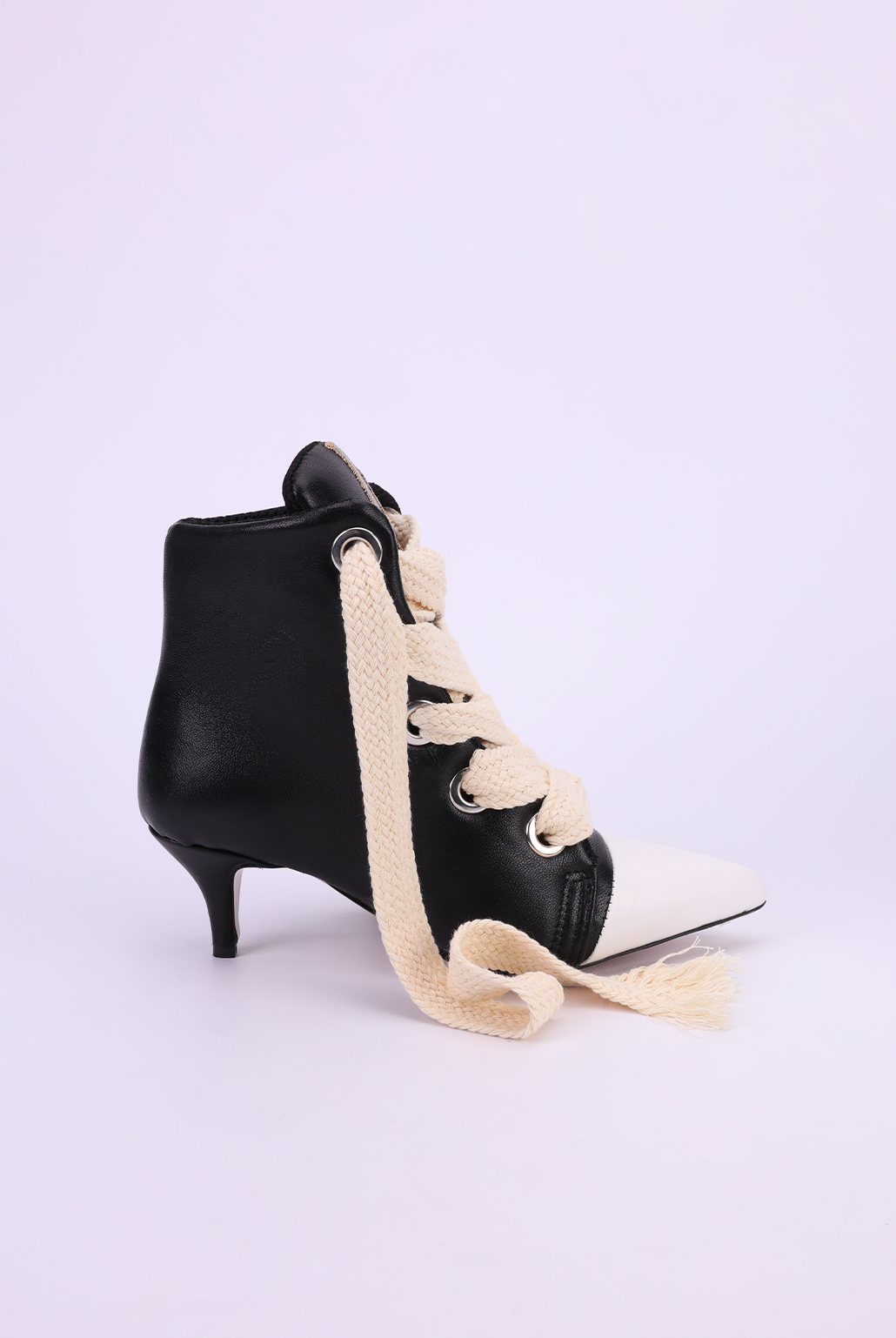 Stivaletti laccio pelle nero California