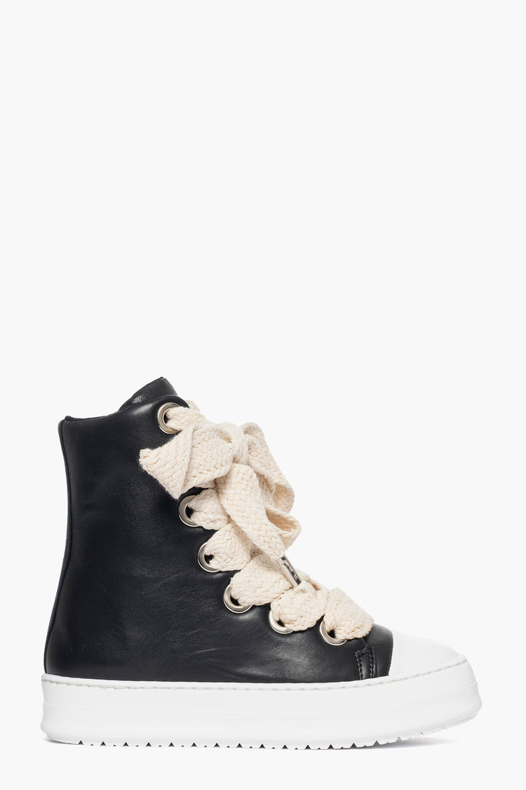 Sneakers Cambridge Barbie by Jammers London – Lia Diva