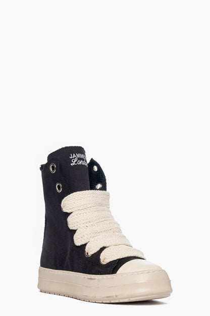 Sneakers canvas nero con lacci Tore Can