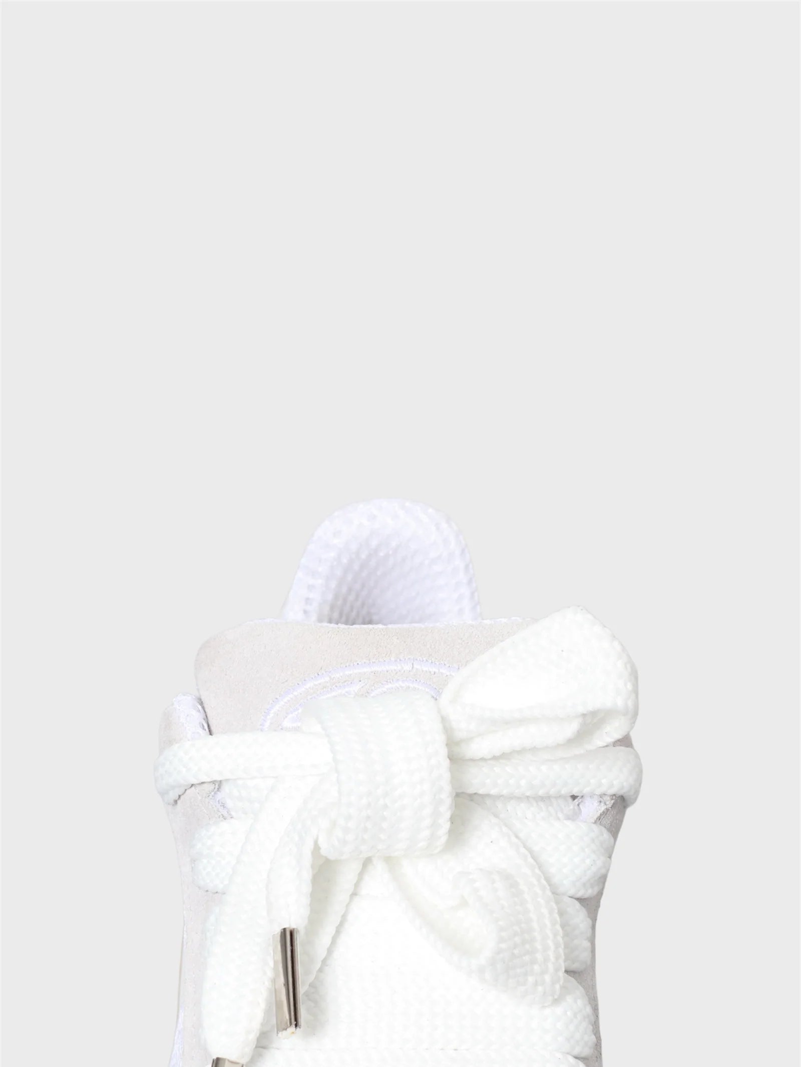 Sneakers camoscio ghiaccio Lione