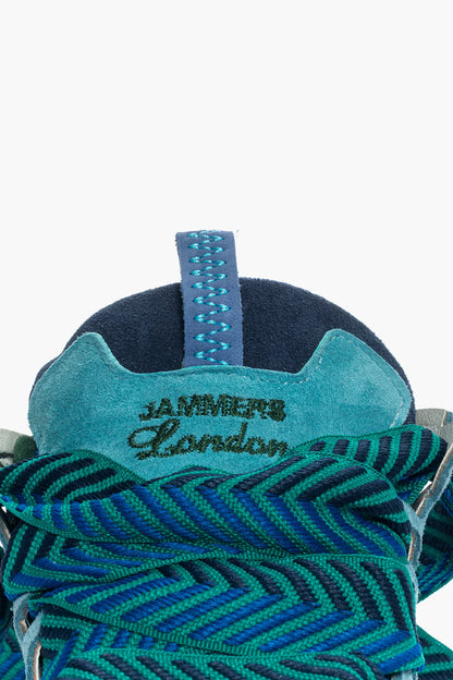 Sneakers Cambridge Limited by Jammers London