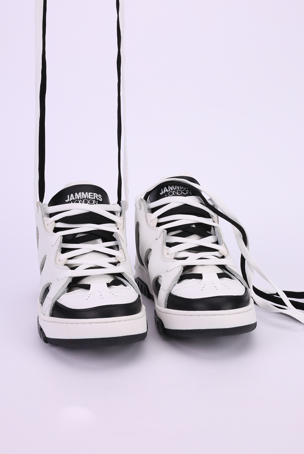 Sneakers Oxford Black and White